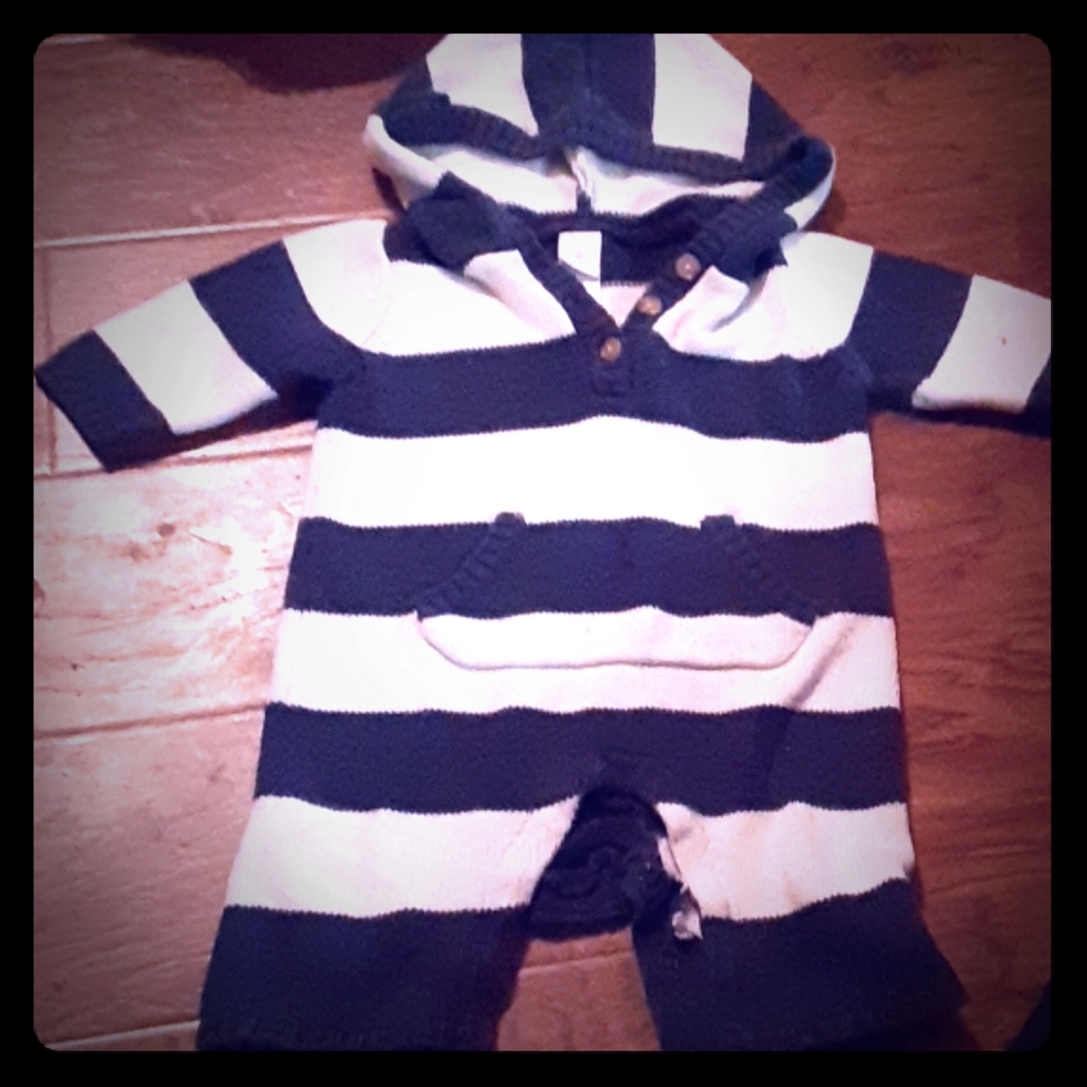 Old navy knitted onesie